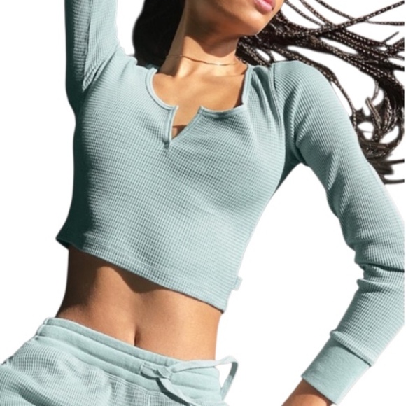 Aritzia Tops - Aritzia TNA waffle knit muted green cropped notch neck long sleeve top L